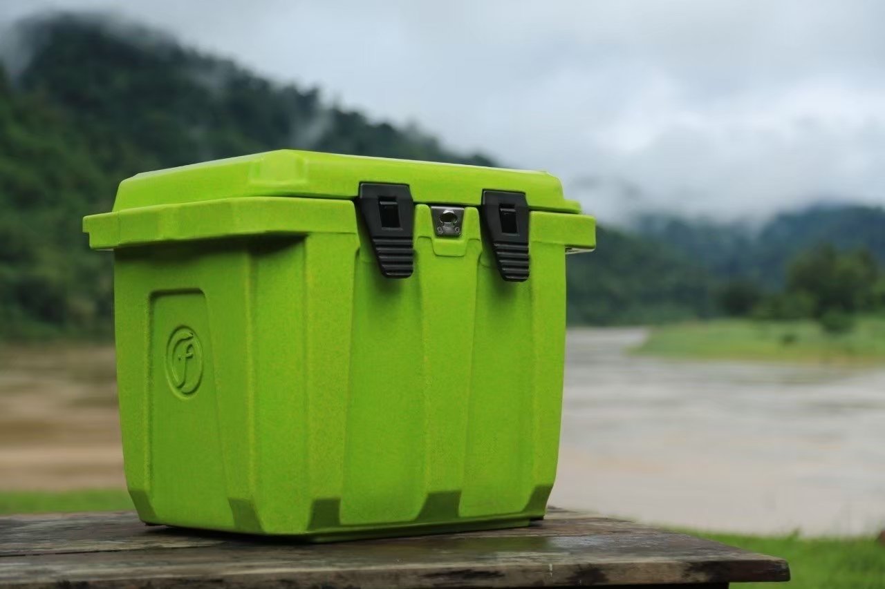 ถังน้ำแข็งเกรดพรีเมี่ยม FEELFREE ขนาด 45 ลิตร สี LIME CAMO_1